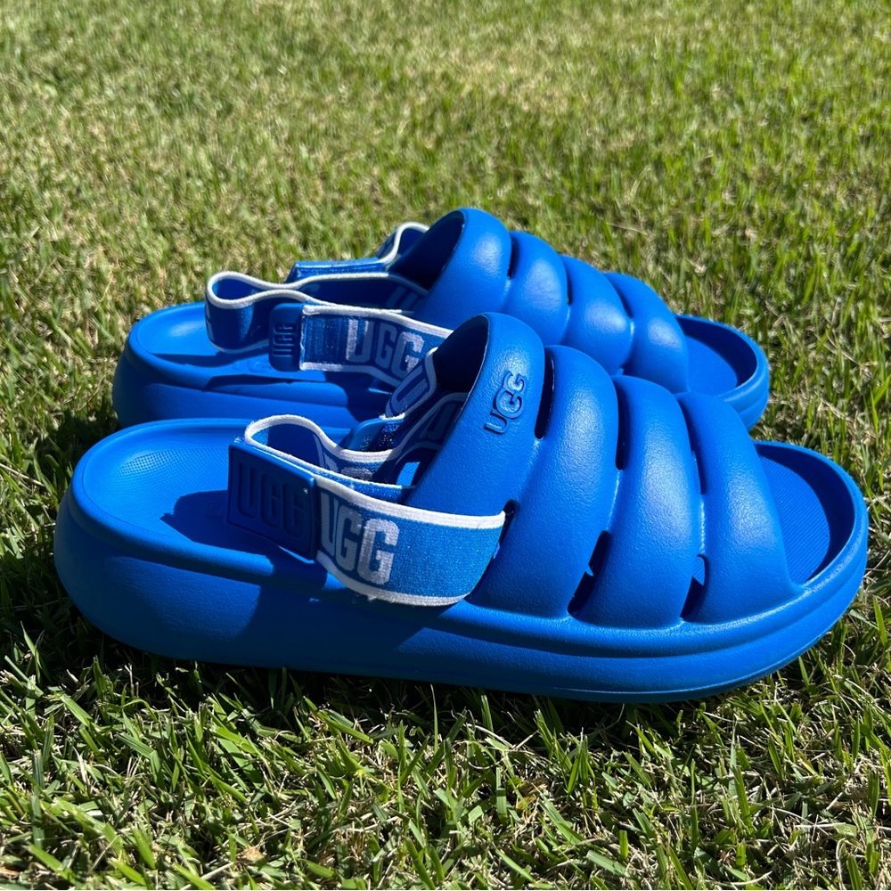 UGG Sport Yeah Slide Size 9 EVA Rubber Slingback Dive Blue